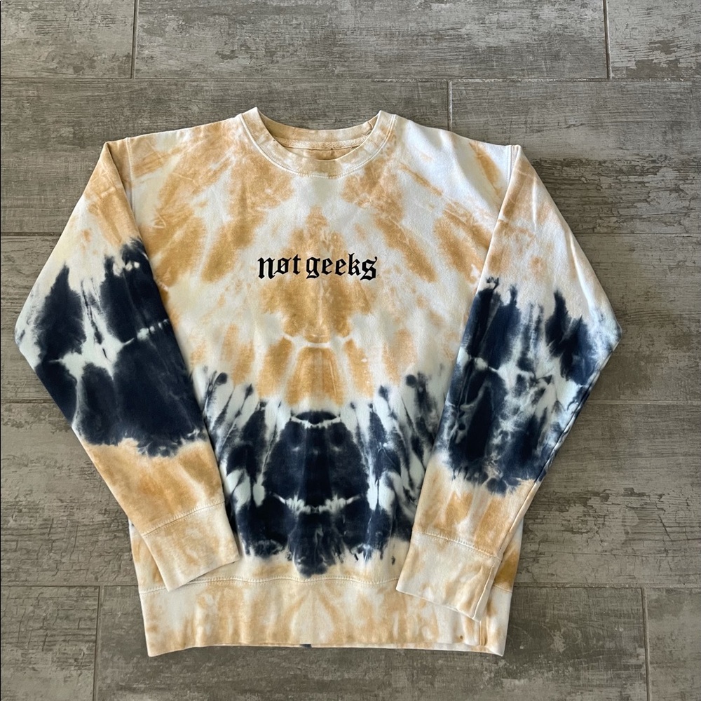 Not Geeks tie dye sweatshirt
